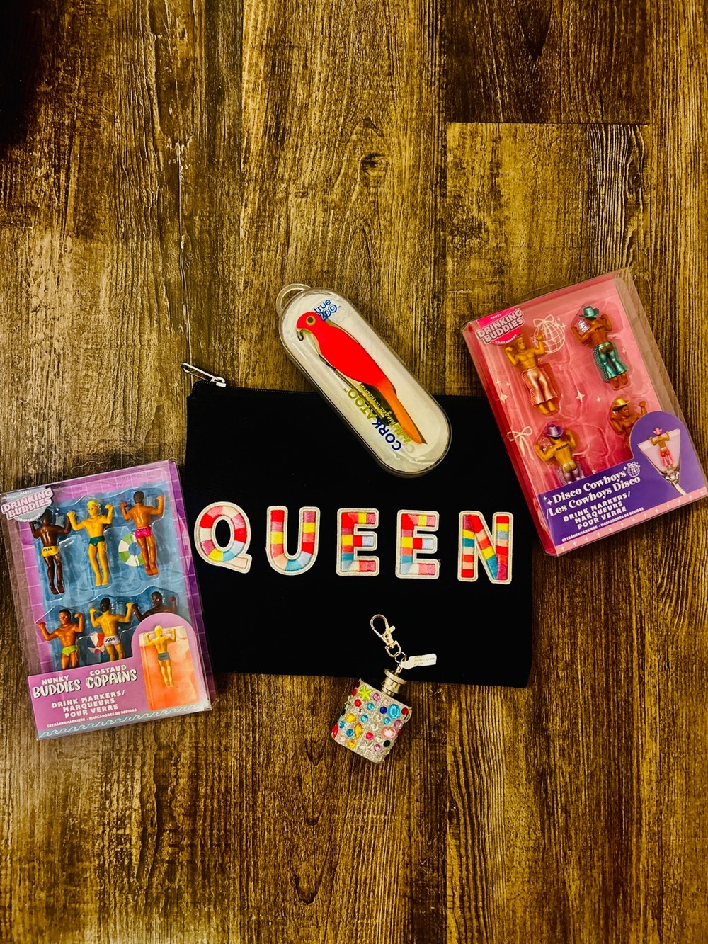 5 Piece Party Gift Set! QUEEN Black Pouch w/ Drinking Buddy Markers Flask & more